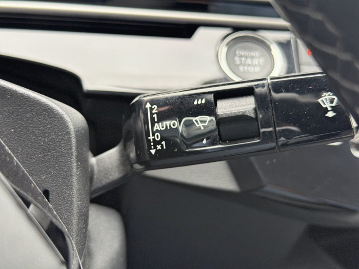 Peugeot 3008 Hybrid 145 e-DCS6 Allure