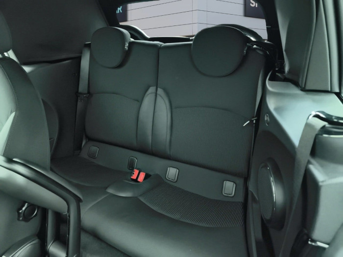 MINI CABRIOLET R57 122 ch Cooper