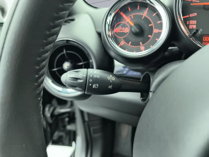 MINI CABRIOLET R57 122 ch Cooper