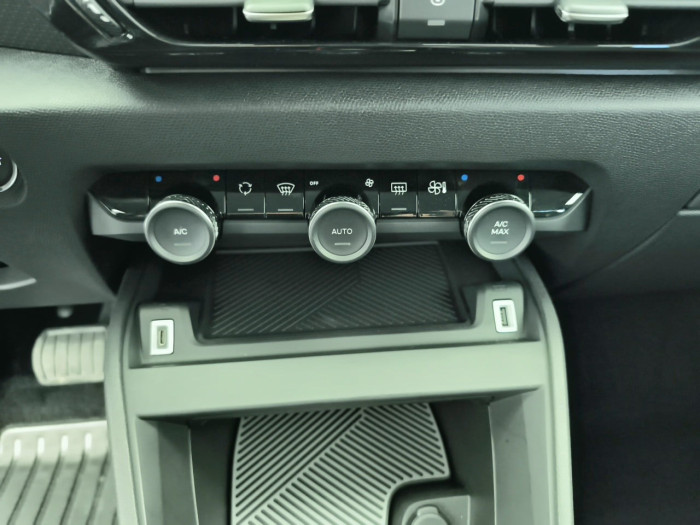Citroën C4 PureTech 130 S&S EAT8 C-Series