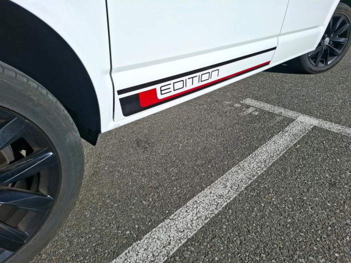 VOLKSWAGEN UTILITAIRES TRANSPORTER 6.1 PROCAB L1H1 2.0 TDI 150 DSG7 EDITION