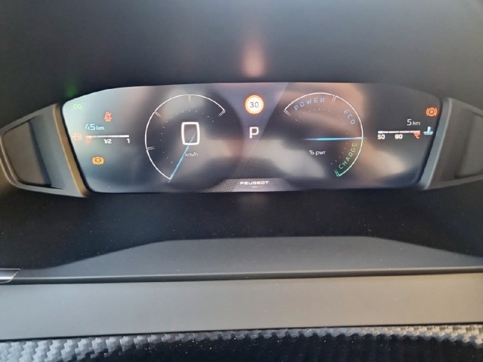 Peugeot 2008 Hybrid 145 ch e-DCS6 Allure