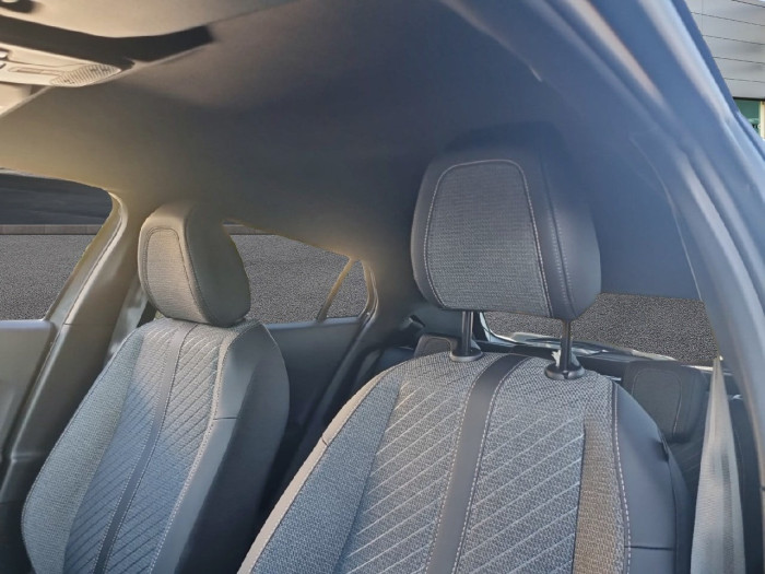 Peugeot 2008 Hybrid 145 ch e-DCS6 Allure
