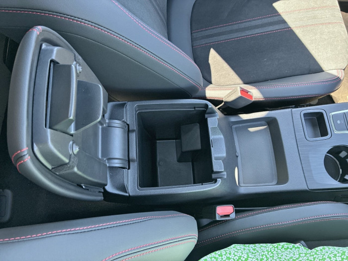 Ford Kuga 2.5 Duratec 180ch Hybrid FlexiFuel ST-Line X Powershift