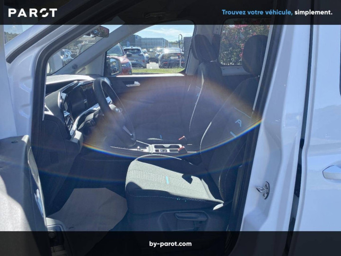 Ford TRANSIT CONNECT FLEXCAB L1 2.0 ECOBLUE 122 BVA7 ACTIVE