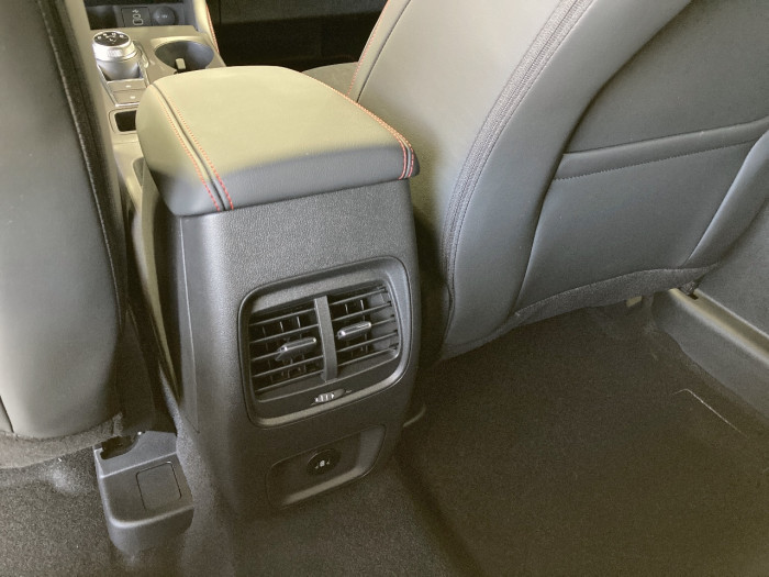 Ford Kuga 2.5 Duratec 180ch Hybrid FlexiFuel ST-Line X Powershift