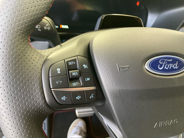Ford Kuga 2.5 Duratec 180ch Hybrid FlexiFuel ST-Line X Powershift
