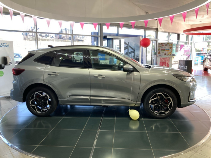 Ford Kuga 2.5 Duratec 180ch Hybrid FlexiFuel ST-Line X Powershift