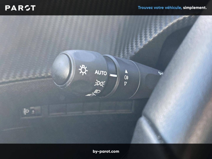 Peugeot 208 Nouvelle Hybrid 110 ch e-DCS6 Allure