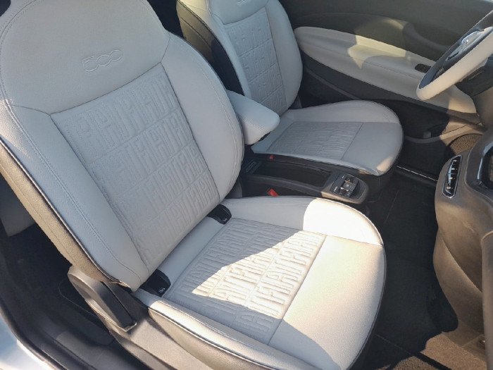 Fiat 500e BERLINE 500 e 118 ch La Prima