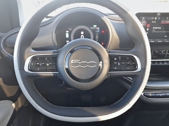 Fiat 500e BERLINE 500 e 118 ch La Prima