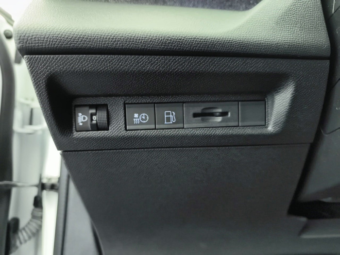 Peugeot 408 PHEV 180 e-EAT8 Allure