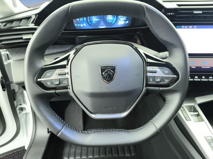 Peugeot 408 PHEV 180 e-EAT8 Allure