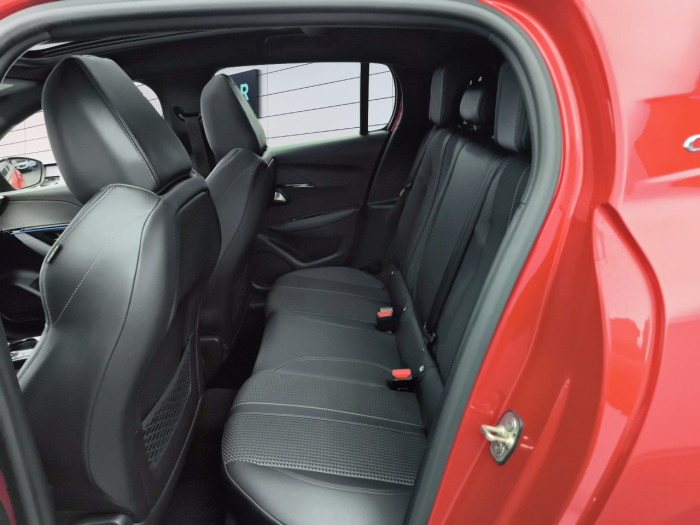 Peugeot 208 PureTech 100 S&S BVM6 GT