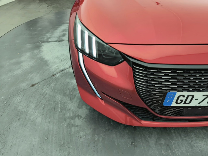 Peugeot 208 PureTech 100 S&S BVM6 GT