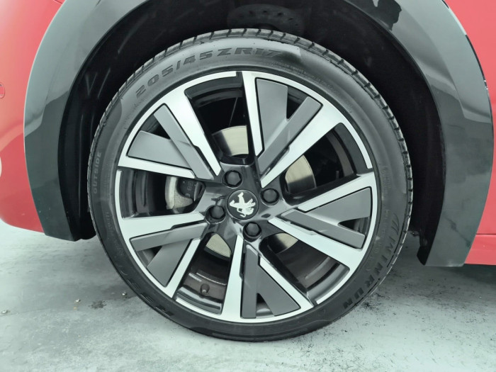 Peugeot 208 PureTech 100 S&S BVM6 GT