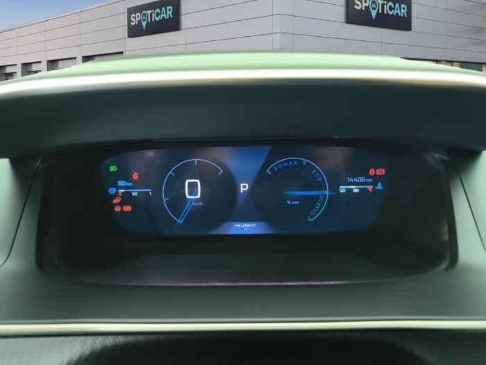 Peugeot 208 Hybrid 110 e-DCS6 GT