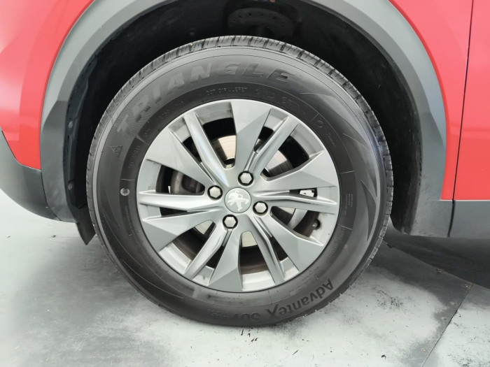 Peugeot 2008 PureTech 130 S&S EAT8 Style
