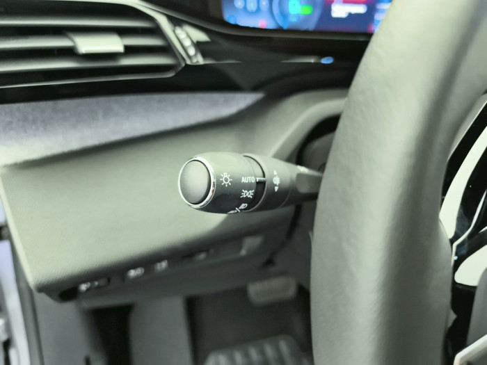 Peugeot 308 PHEV 180 e-EAT8 Allure