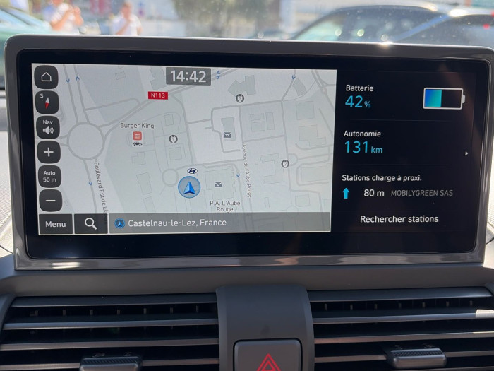 Hyundai INSTER 49 kWh Cross Creative