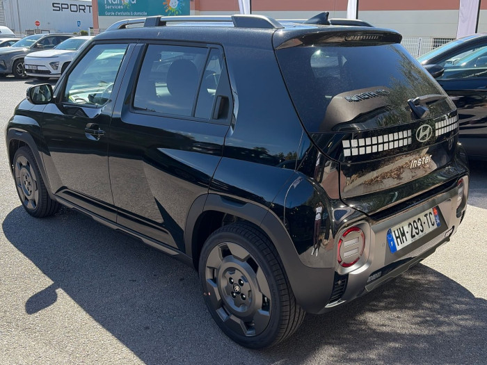 Hyundai INSTER 49 kWh Cross Creative