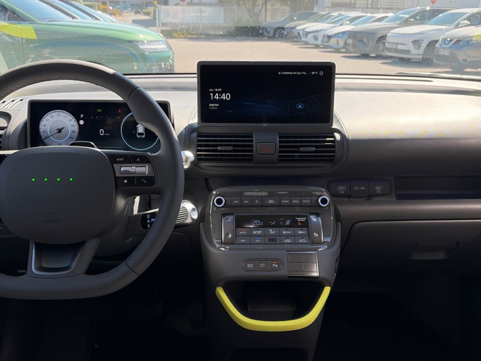 Hyundai INSTER 49 kWh Cross Creative