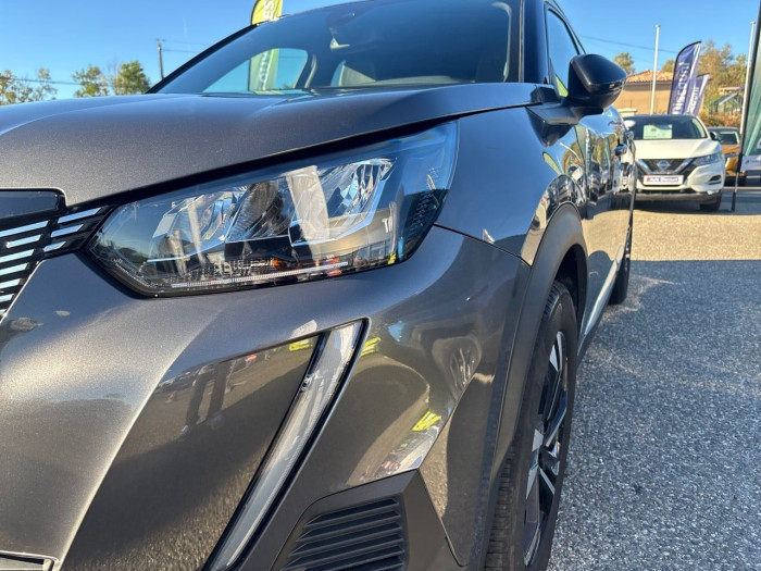 Peugeot 2008 BlueHDi 130 S&S EAT8 Allure Pack