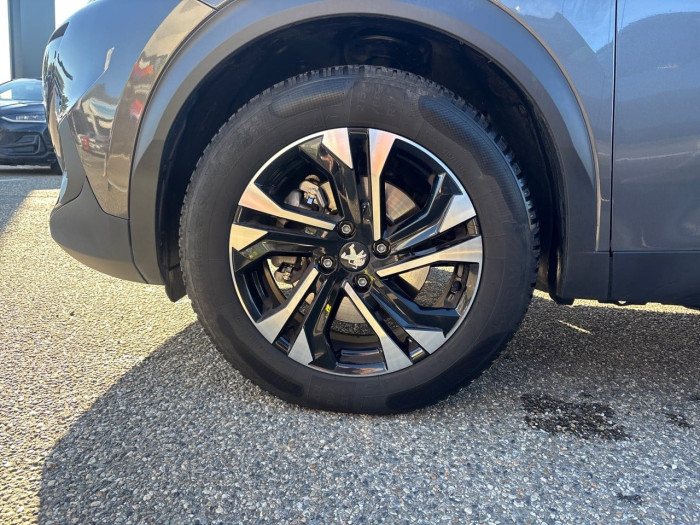 Peugeot 2008 BlueHDi 130 S&S EAT8 Allure Pack