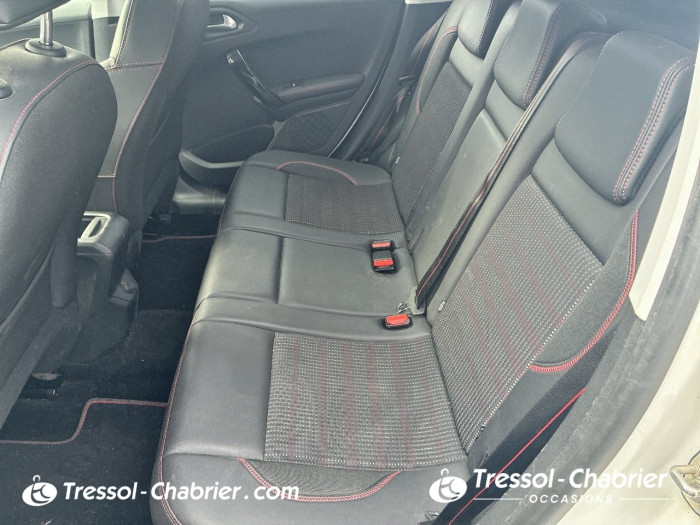 Peugeot 2008 1.2 PureTech 110ch S&S BVM5 GT Line