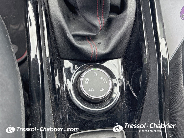 Peugeot 2008 1.2 PureTech 110ch S&S BVM5 GT Line