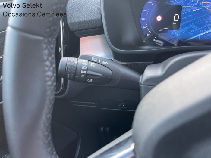 Volvo XC40 B3 163 ch DCT7 Plus