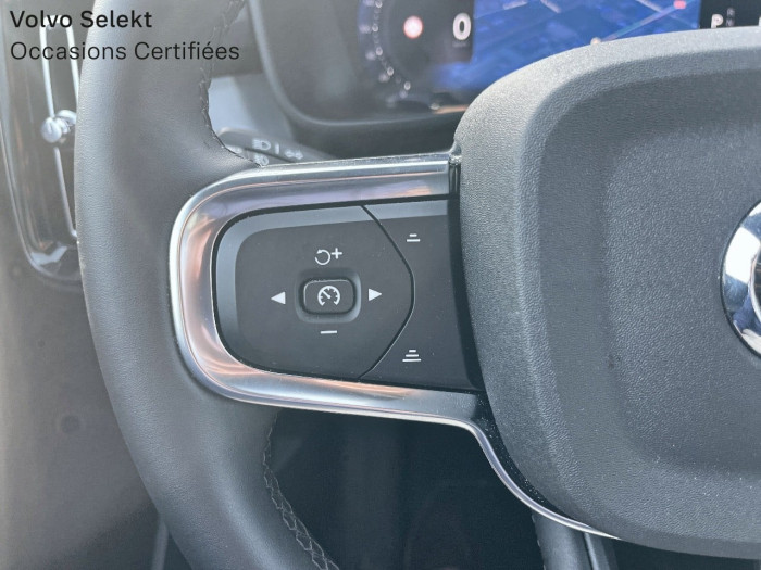 Volvo XC40 B3 163 ch DCT7 Plus