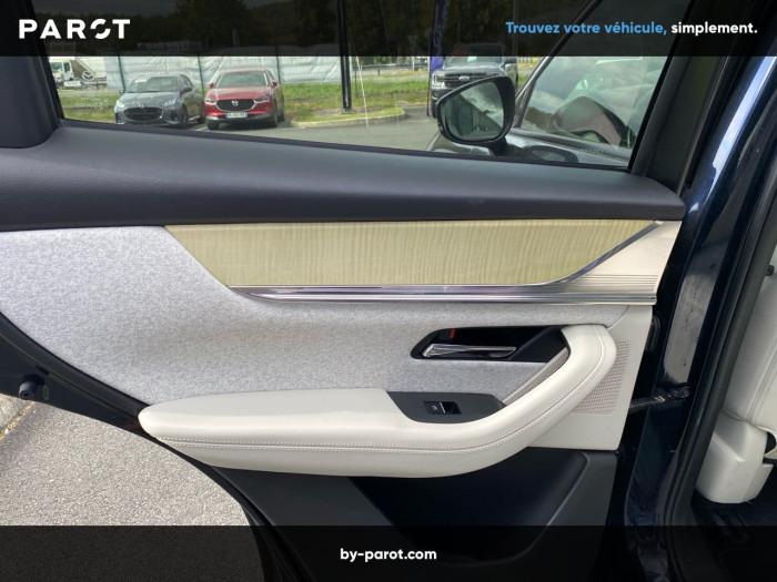 Mazda CX-60 2023 2.5L e-SKYACTIV PHEV 327 ch 4x4 BVA8 Takumi