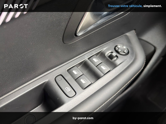 Peugeot 208 Nouvelle Hybrid 110 ch e-DCS6 Allure