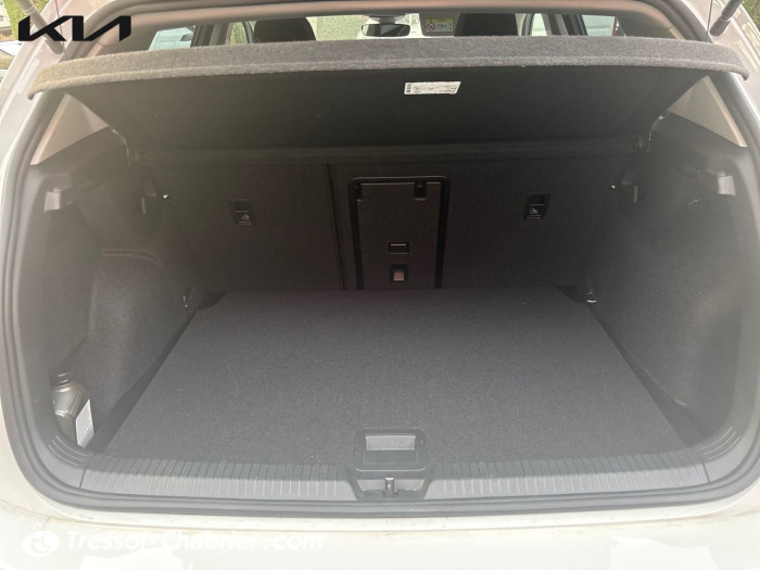 Volkswagen Golf 1.0 TSI OPF 110 BVM6 Life Plus