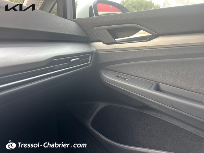 Volkswagen Golf 1.0 TSI OPF 110 BVM6 Life Plus
