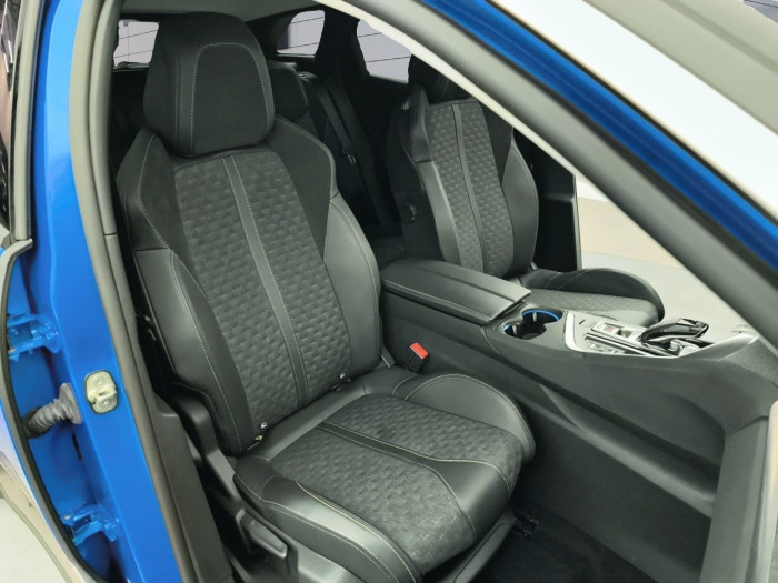 Peugeot 3008 BlueHDi 130ch S&S EAT8 Roadtrip