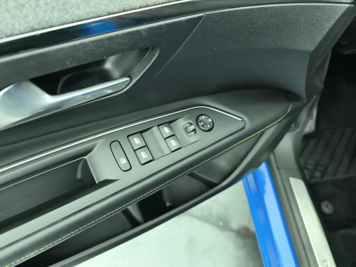 Peugeot 3008 BlueHDi 130ch S&S EAT8 Roadtrip