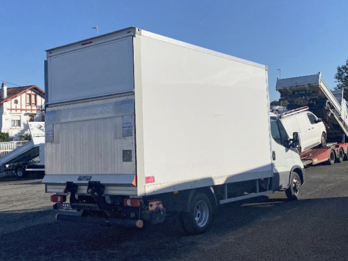 IVECO Daily CCb 35C16H empattement 4100 3.0