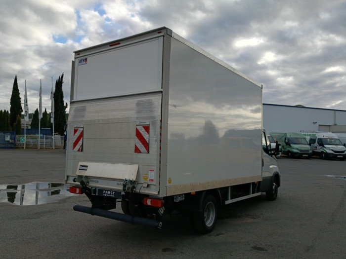 IVECO Daily CCb 35C16H empattement 4100 3.0