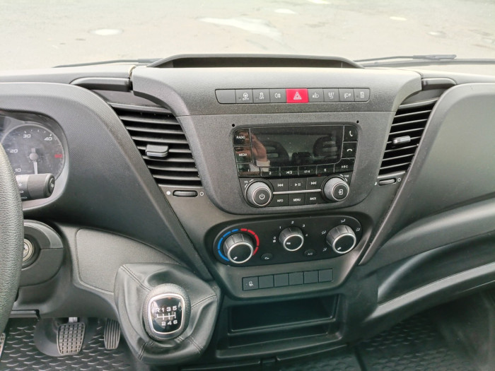IVECO Daily CCb 35C16H empattement 4100 3.0