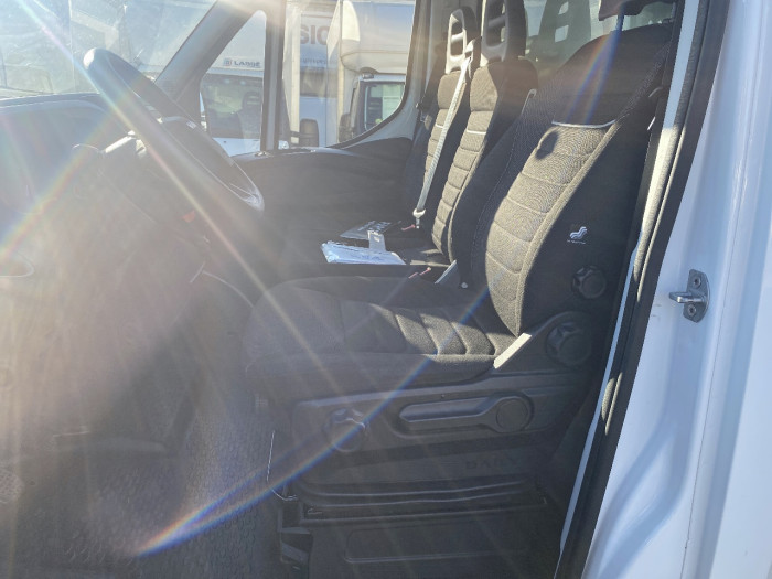 IVECO Daily CCb 35C16H empattement 4100 3.0