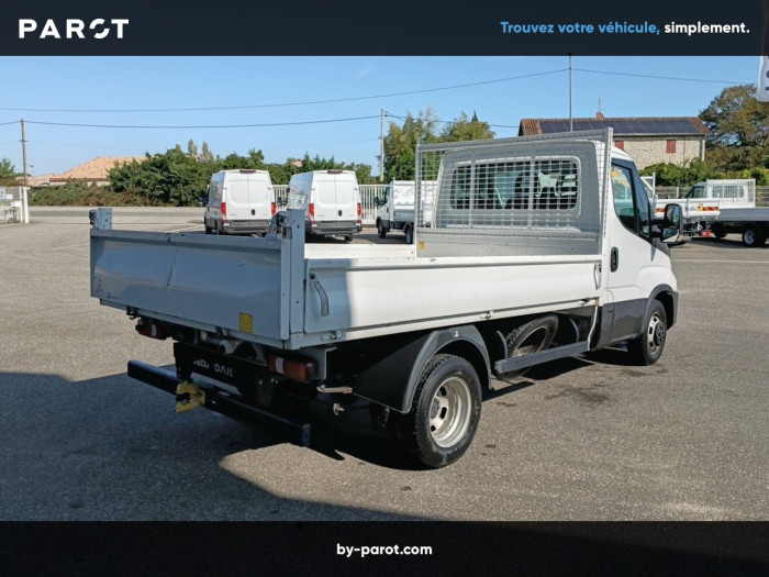 IVECO Daily CCb 35C16H empattement 3750 3.0