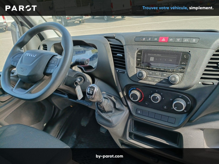 IVECO Daily CCb 35C16H empattement 3750 3.0