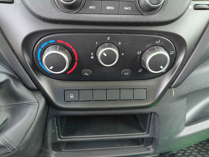 IVECO Daily CCb 35C16H empattement 3450 3.0