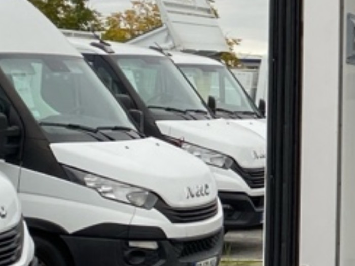 IVECO Daily CCb 35C16H empattement 3750 3.0 Tor