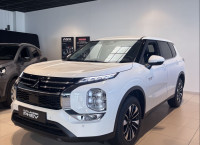 Mitsubishi Outlander Nouveau 2.4 MIVEC PHEV 306 4WD Invite+