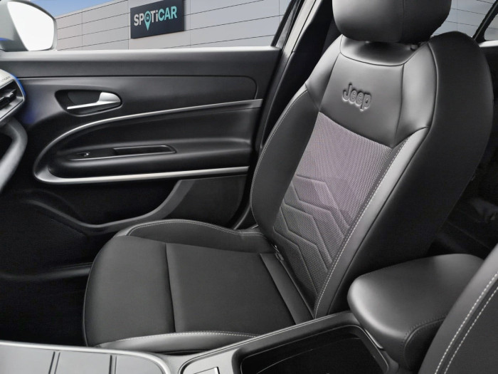 Jeep AVENGER ELECTRIQUE 115 kW 4x2 Altitude