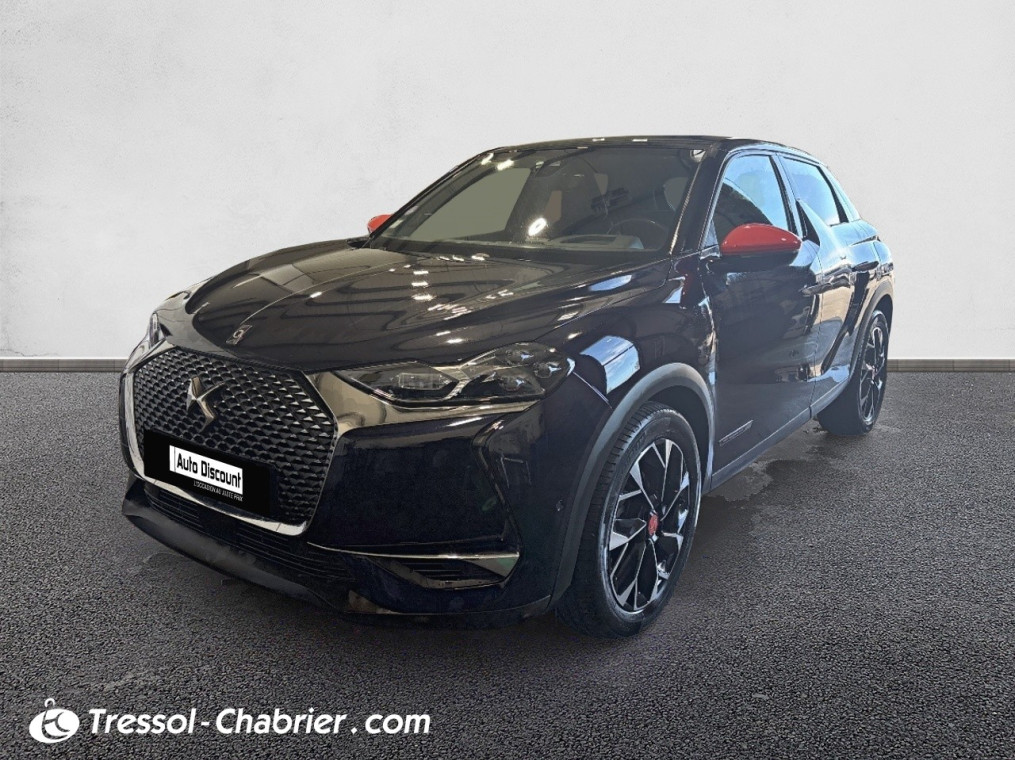 DS DS 3 Crossback DS3 Crossback PureTech 130 EAT8 Ines de la Fressange Paris