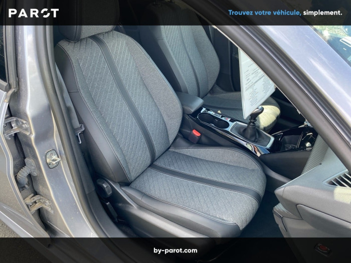 Peugeot 208 100 S&S BVM6 Allure